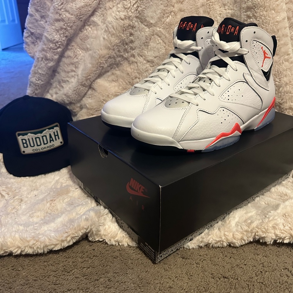 Air Jordan 7 Retro “White Infrared” Men Size 11